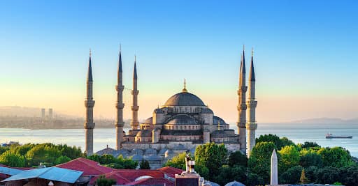 Κωνσταντινούπολη  από Ηράκλειο Άγιο Πνεύμα